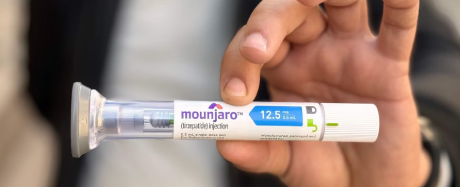 Mounjaro injection in Hand Mounjaro injection in Hand Image